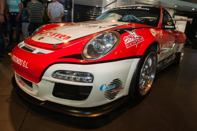 019 presentacin porsche 2010 ares racing 063